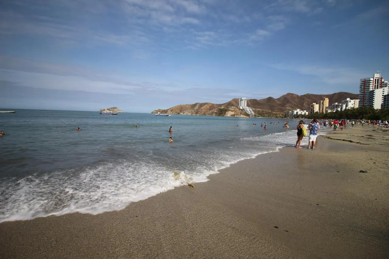Apartamento con Balcón - Cerca al Mar Santa Marta  Colombia