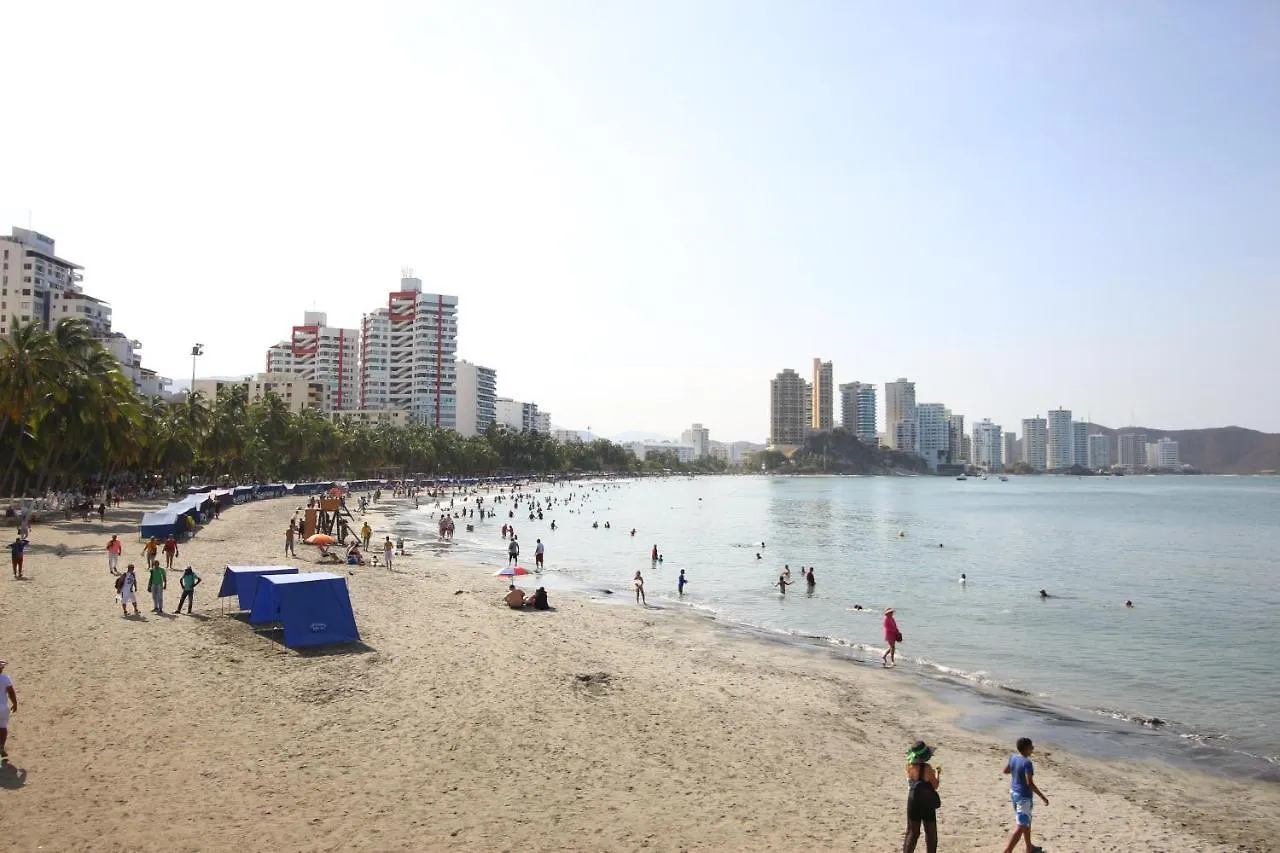 Apartamento con Balcón - Cerca al Mar Santa Marta  0*, Santa Marta (Magdalena) Colombia